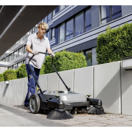 KARCHER MANUEL SÜPÜRÜCÜ KM 70/20 C 2SB